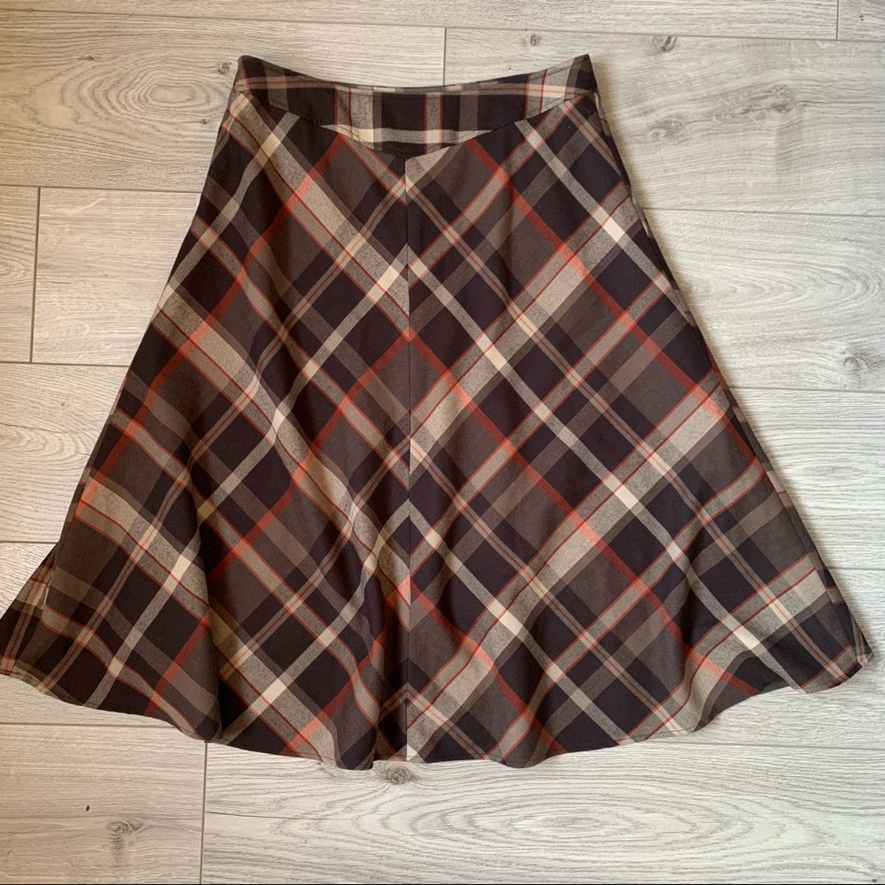 Vintage plaid skirt brown tan flowy A line lightweight casual dressy size 8